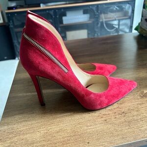 Nine West red heels. Size 8.5. Worn once.